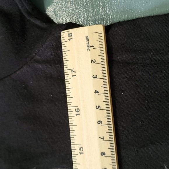 ATTACK OF TITAN, FINAL SEASON BLACK TEE. SIZE SMALL. - Picture 6 of 8